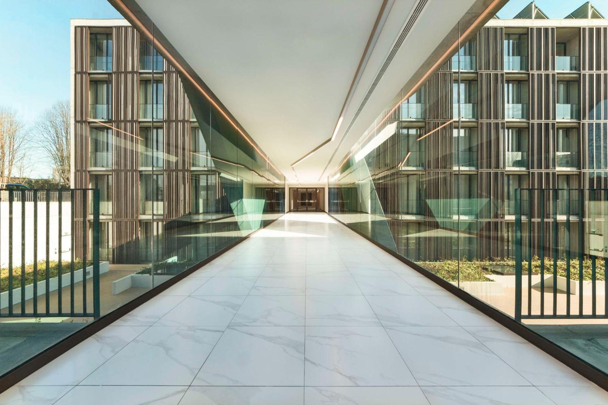 Boeira Garden Hotel Porto Gaia, Curio Collection By Hilton Vila Nova de Gaia Zewnętrze zdjęcie The new building of the University of Economics and Business Vienna